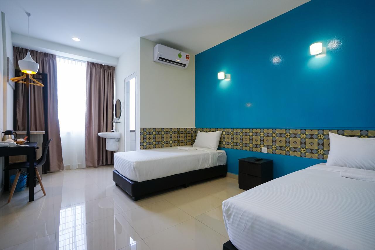 Grand Fc Hotel George Town Exterior photo
